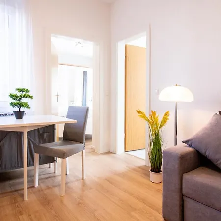 Burg Rotraut #3 아파트